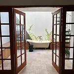 Surry Hills Apartment - Private Rooftop