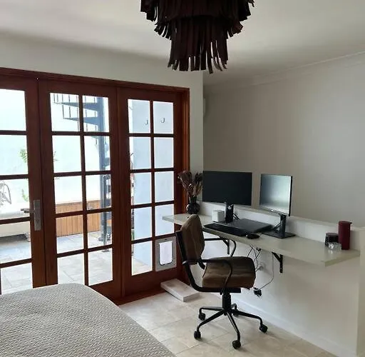 Surry Hills Apartment - Private Rooftop
